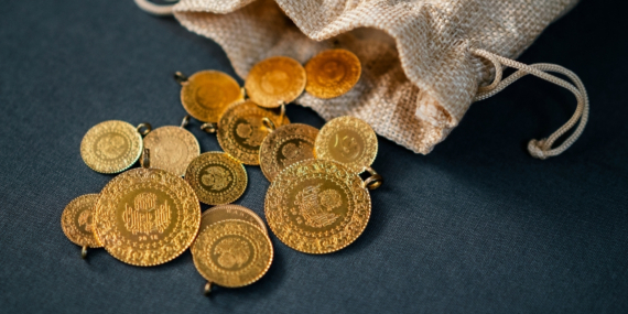 Gram altın 6 Bin 790 liraya yükseldi