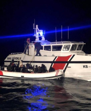 izmirde-99-duzensiz-gocmen-yakalandi