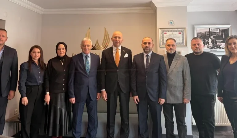 kosovali-ogretmenlerden-ankaraya-anlamli-ziyaret-1771328378