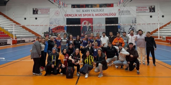 Yurt Lig Voleybol Final Müsabakaları Nefes Kesti