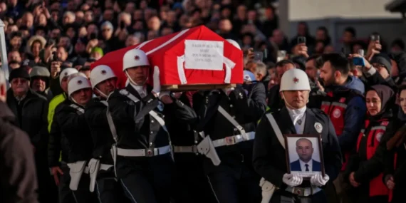 Yalova’da şehit polisler için tören düzenlendi
